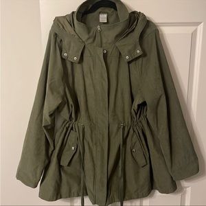 Lightweight Olive Green Hooded Jacket with Drawstring Waist & Zip/Snap Closure